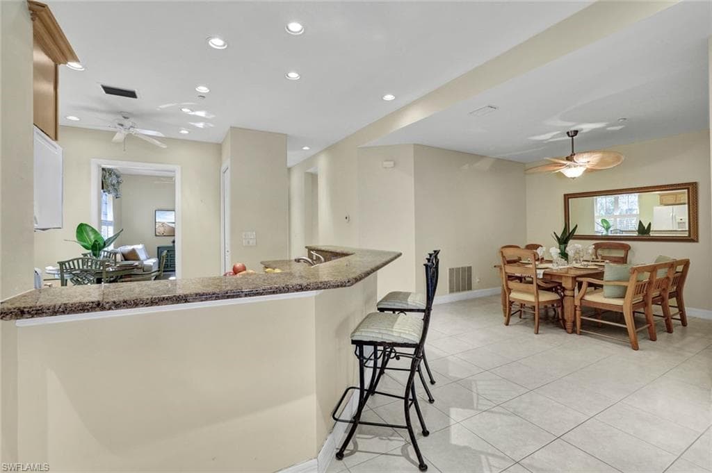 1485 Chesapeake Ave, Naples, FL 34102-10