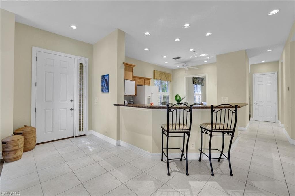 1485 Chesapeake Ave, Naples, FL 34102-15