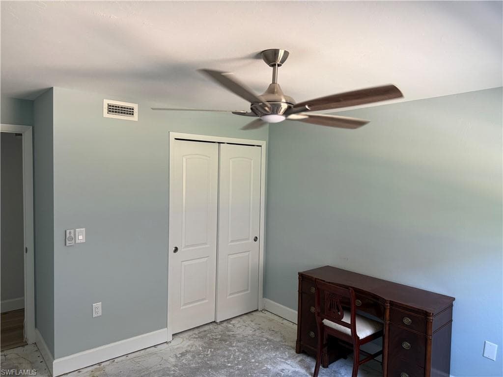 1523 Chesapeake Ave B4, Naples, FL 34102-37