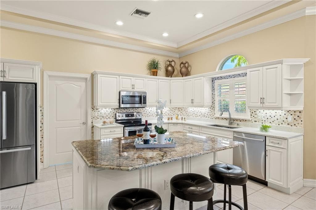 3608 Heron Point Ct, Bonita Springs, FL 34134-11
