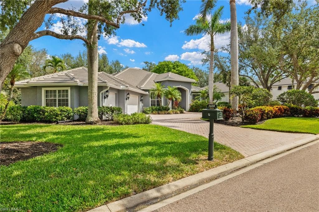 3608 Heron Point Ct, Bonita Springs, FL 34134-1