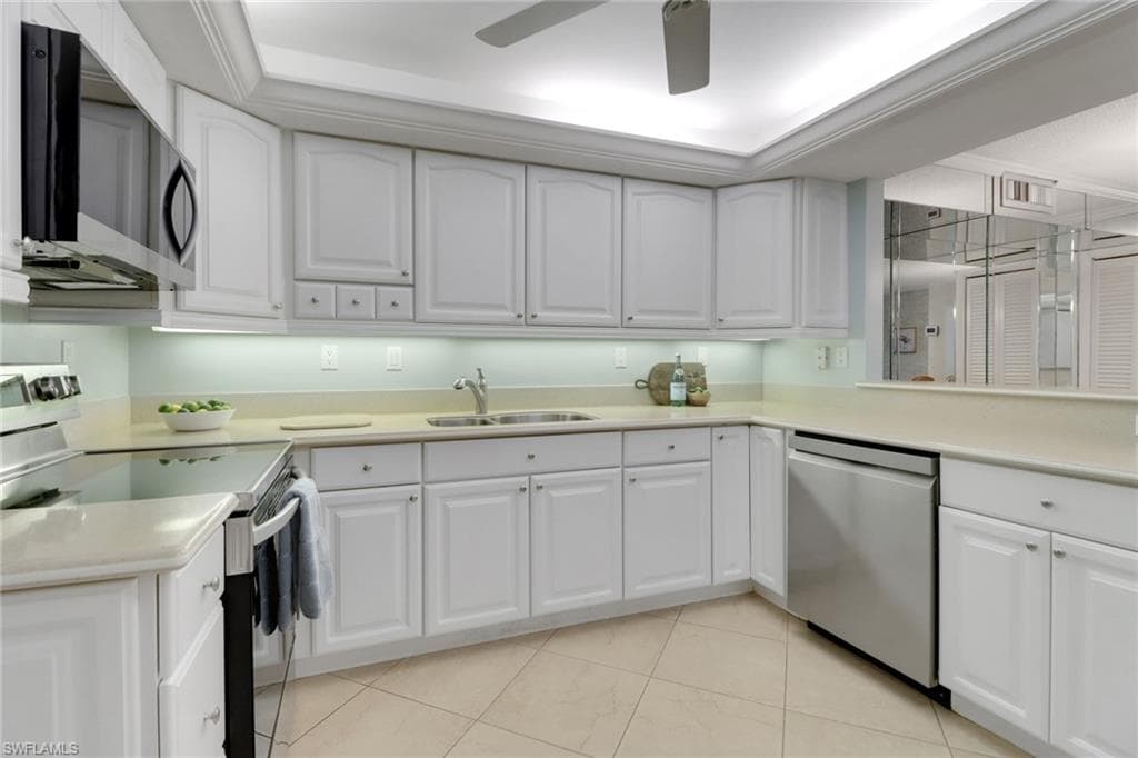 3399 Gulf Shore Blvd N 303, Naples, FL 34103-9