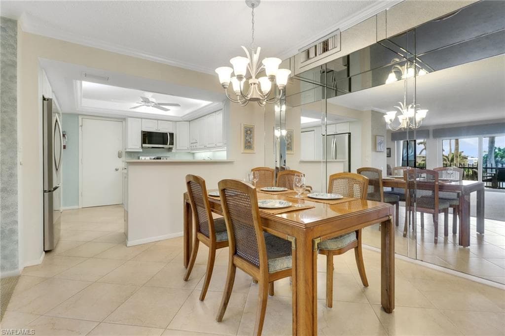 3399 Gulf Shore Blvd N 303, Naples, FL 34103-12