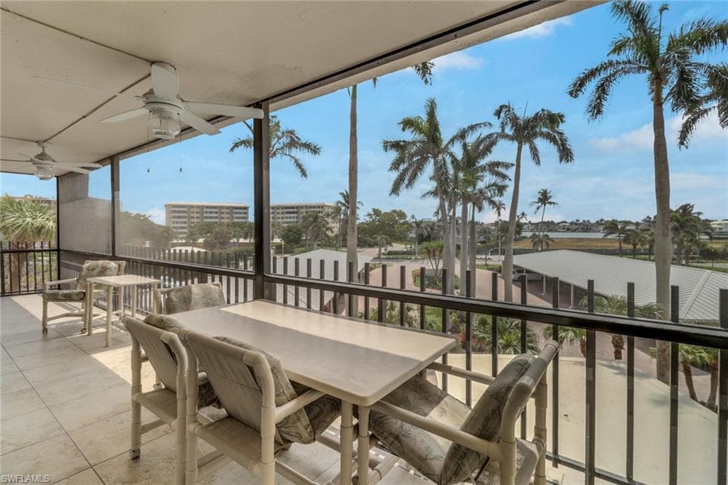 3399 Gulf Shore Blvd N 303, Naples, FL 34103-18