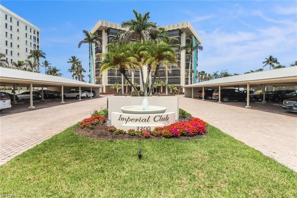 3399 Gulf Shore Blvd N 303, Naples, FL 34103-34