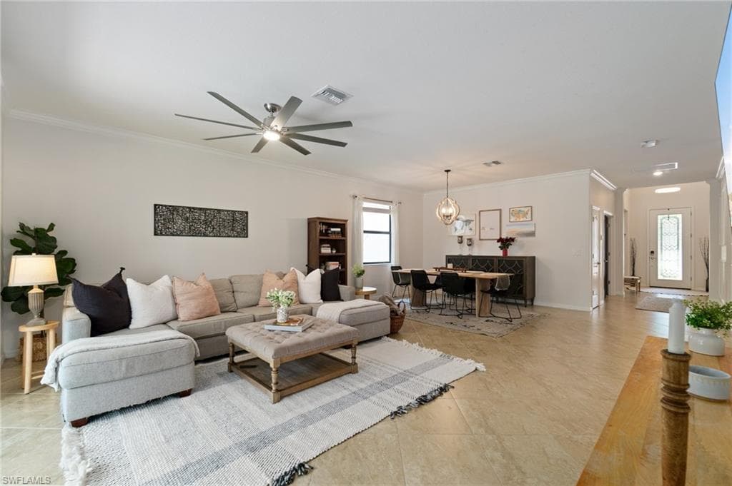 9519 Foxglove Ln, Naples, FL 34120-16