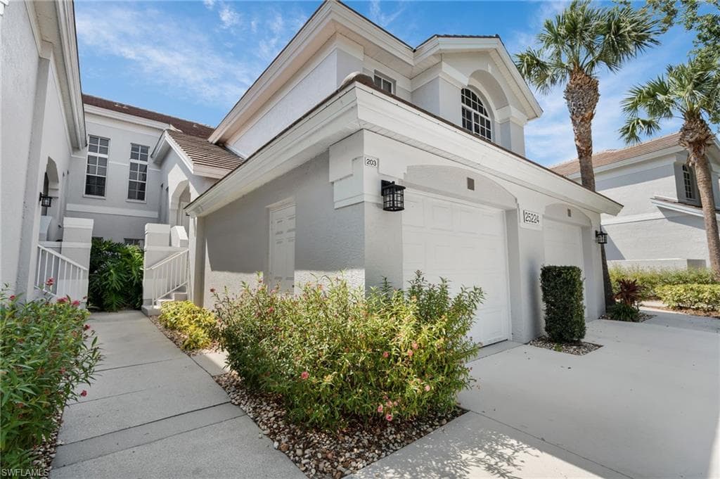 25224 Pelican Creek Cir 203, Bonita Springs, FL 34134-3