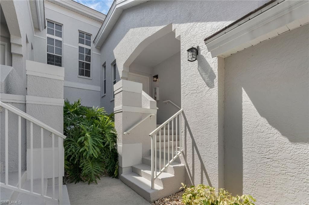 25224 Pelican Creek Cir 203, Bonita Springs, FL 34134-4