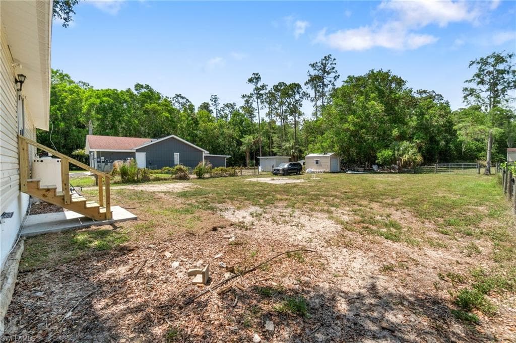 3321 Golden Gate Blvd E, Naples, FL 34120-19
