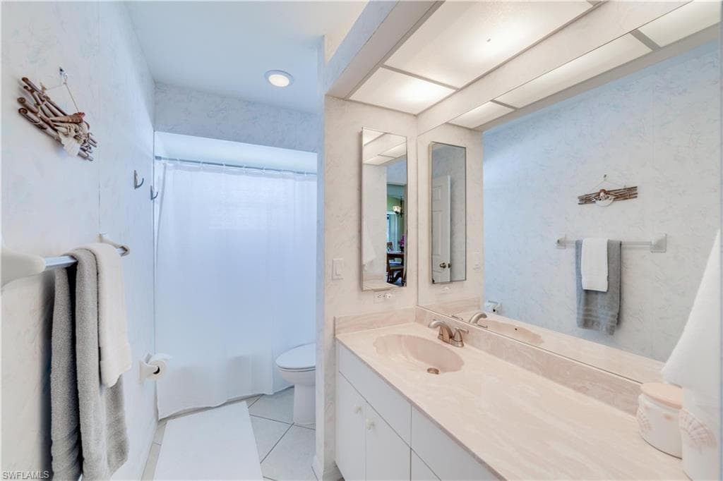 19160 Cypress View Dr, Fort Myers, FL 33967-16
