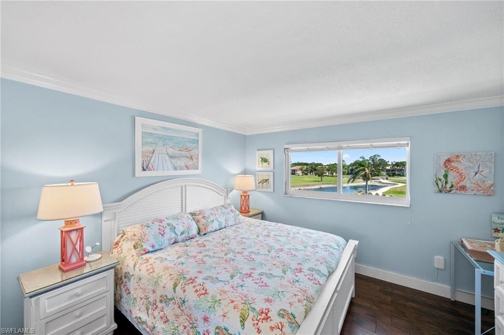190 Turtle Lake Ct 311, Naples, FL 34105-12