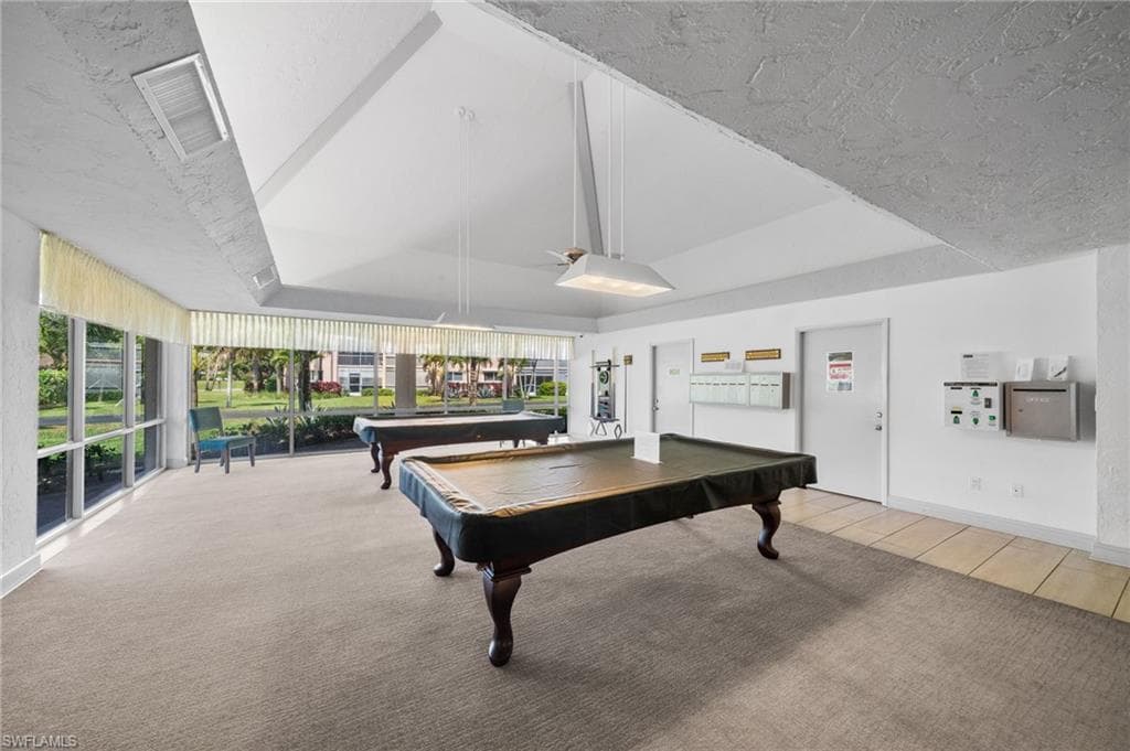 190 Turtle Lake Ct 311, Naples, FL 34105-37