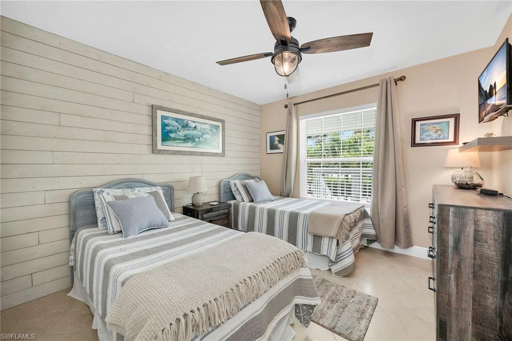 676 Elkcam Cir 1222, Marco Island, FL 34145-26