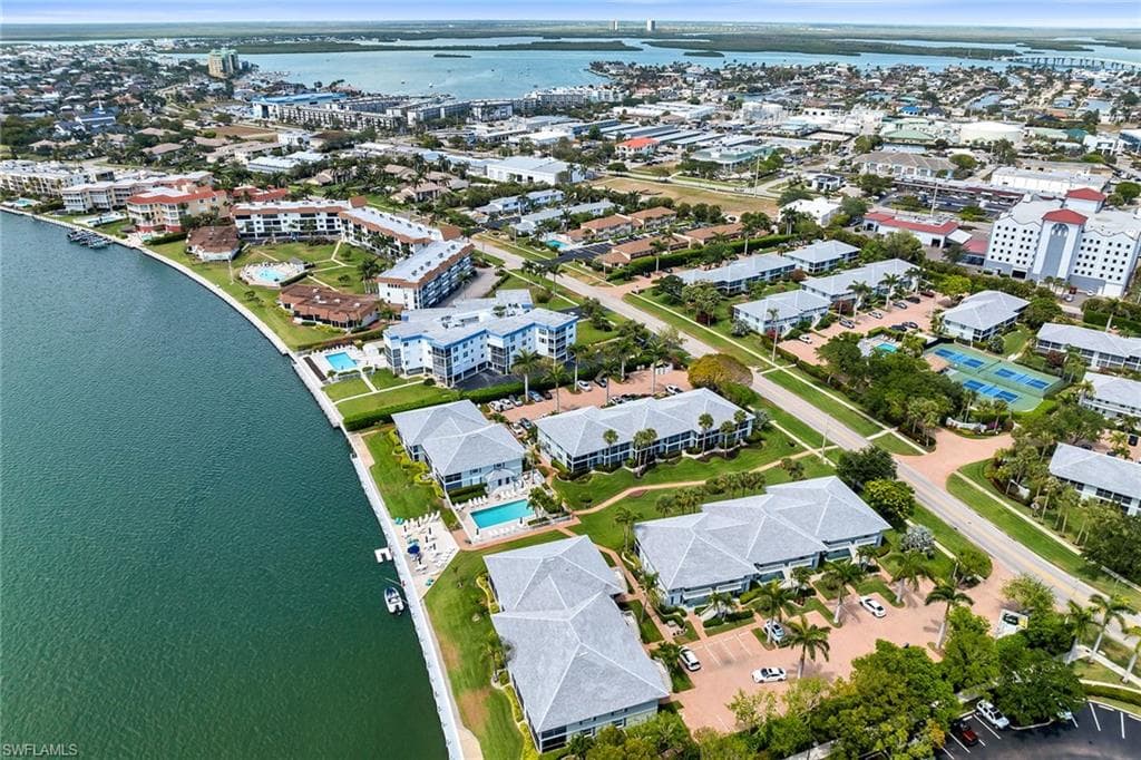 676 Elkcam Cir 1222, Marco Island, FL 34145-38