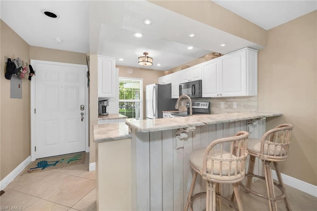 676 Elkcam Cir 1222, Marco Island, FL 34145-5