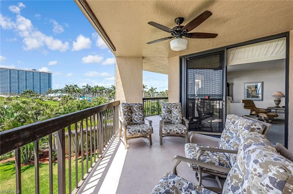 174 Collier Blvd 304, Marco Island, FL 34145-29