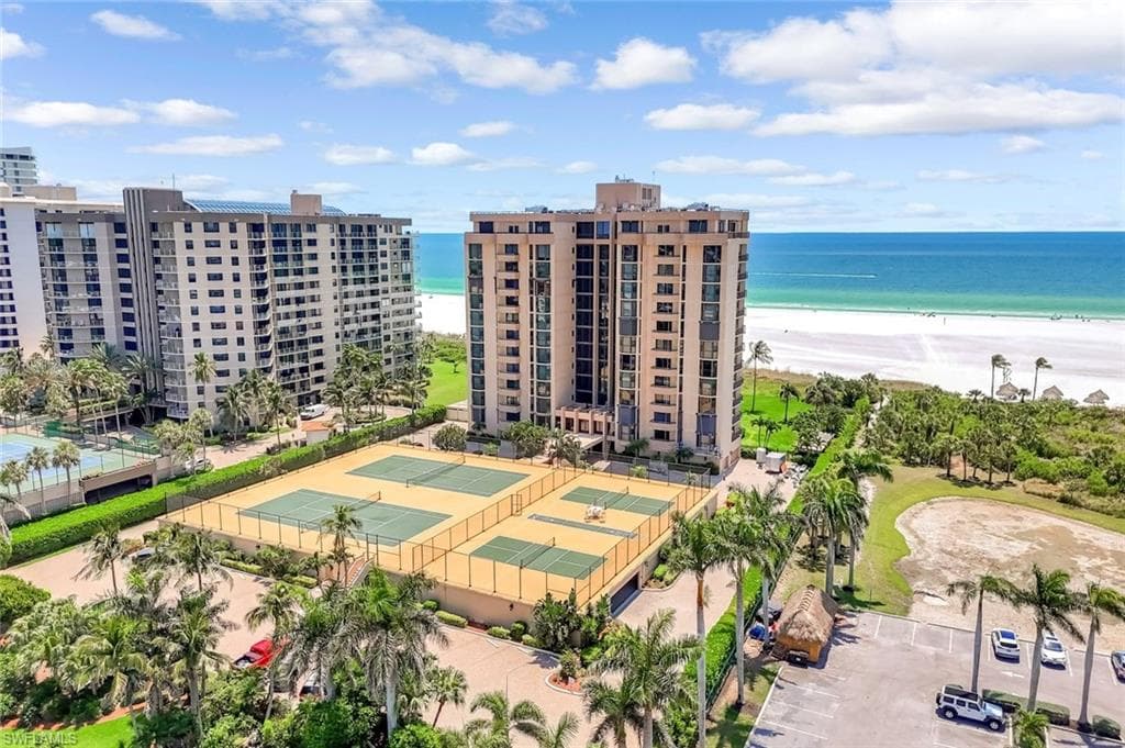 174 Collier Blvd 304, Marco Island, FL 34145-35