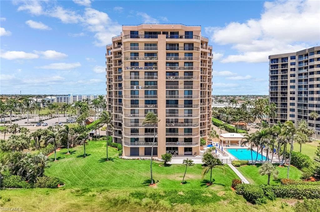 174 Collier Blvd 304, Marco Island, FL 34145-37