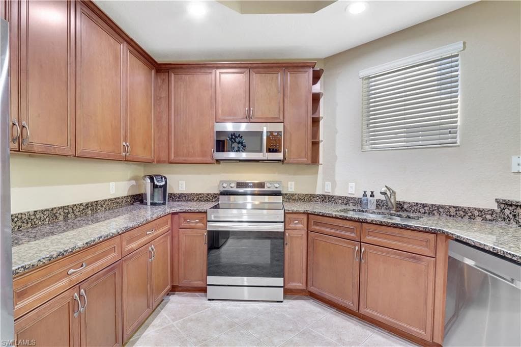 9820 Healthpark Cir 101, Fort Myers, FL 33908-14