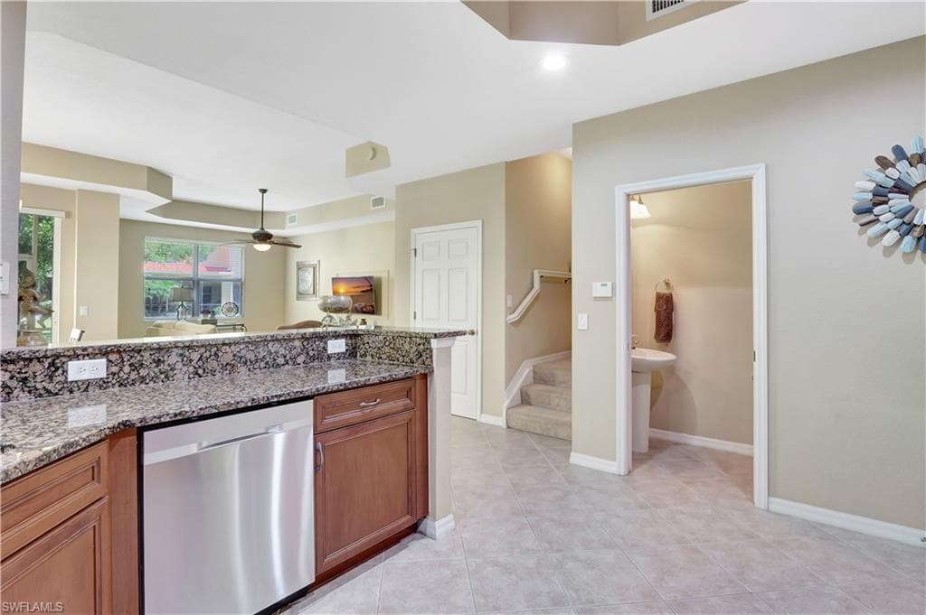 9820 Healthpark Cir 101, Fort Myers, FL 33908-15