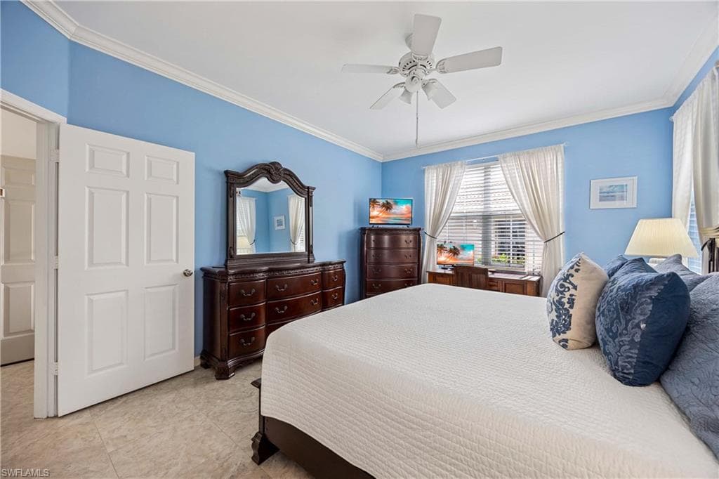 3965 Bishopwood Ct E 101, Naples, FL 34114-20