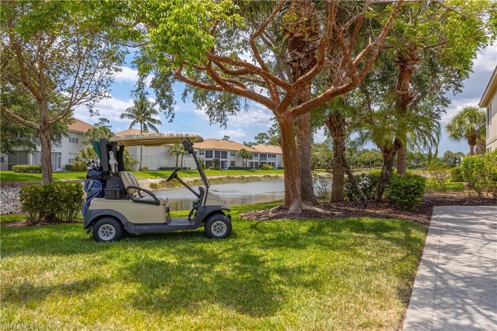3965 Bishopwood Ct E 101, Naples, FL 34114-28