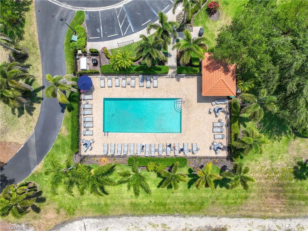 3965 Bishopwood Ct E 101, Naples, FL 34114-36