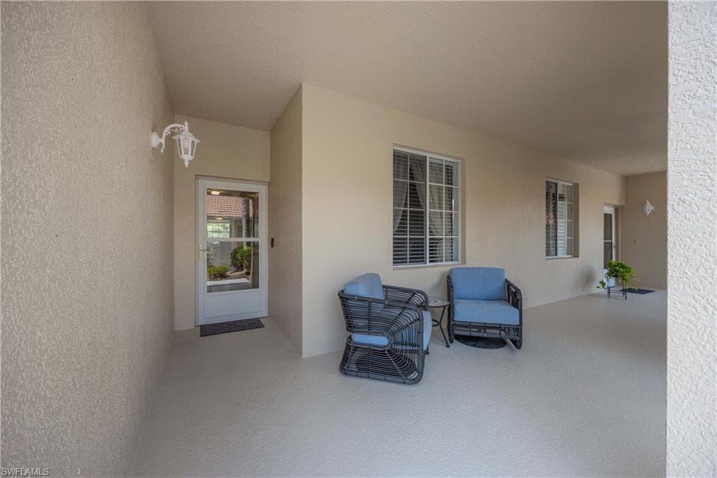 3965 Bishopwood Ct E 101, Naples, FL 34114-7