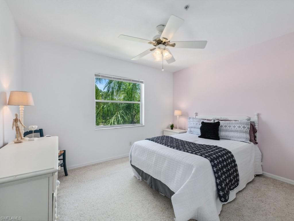 6310 Huntington Lakes Cir 203, Naples, FL 34119-16