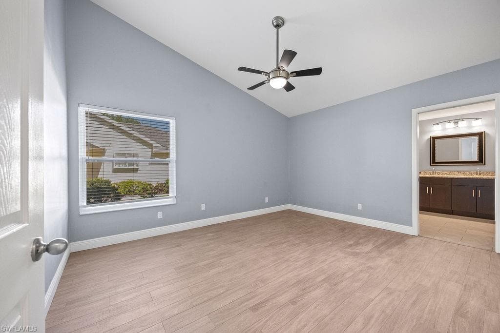 1429 Monarch Cir, Naples, FL 34116-19