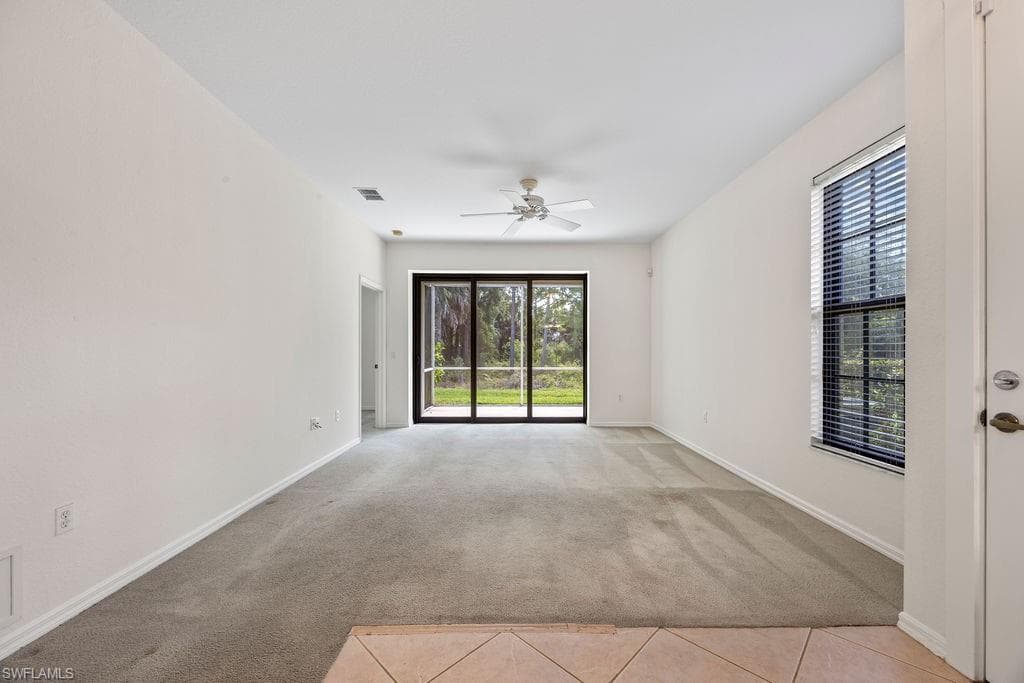 1429 Monarch Cir, Naples, FL 34116-27