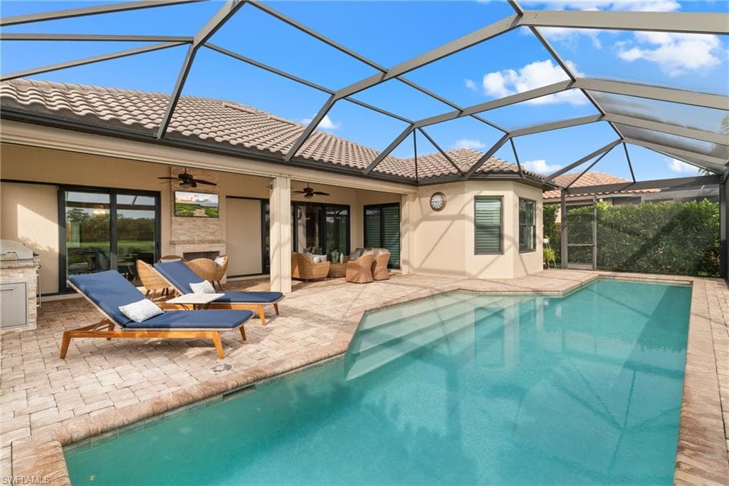 8880 Savona Ct, Naples, FL 34119-36
