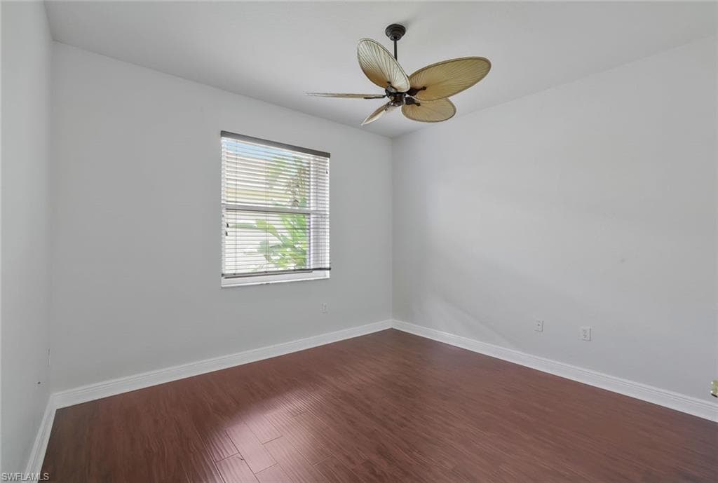 4923 Cerromar Dr, Naples, FL 34112-19