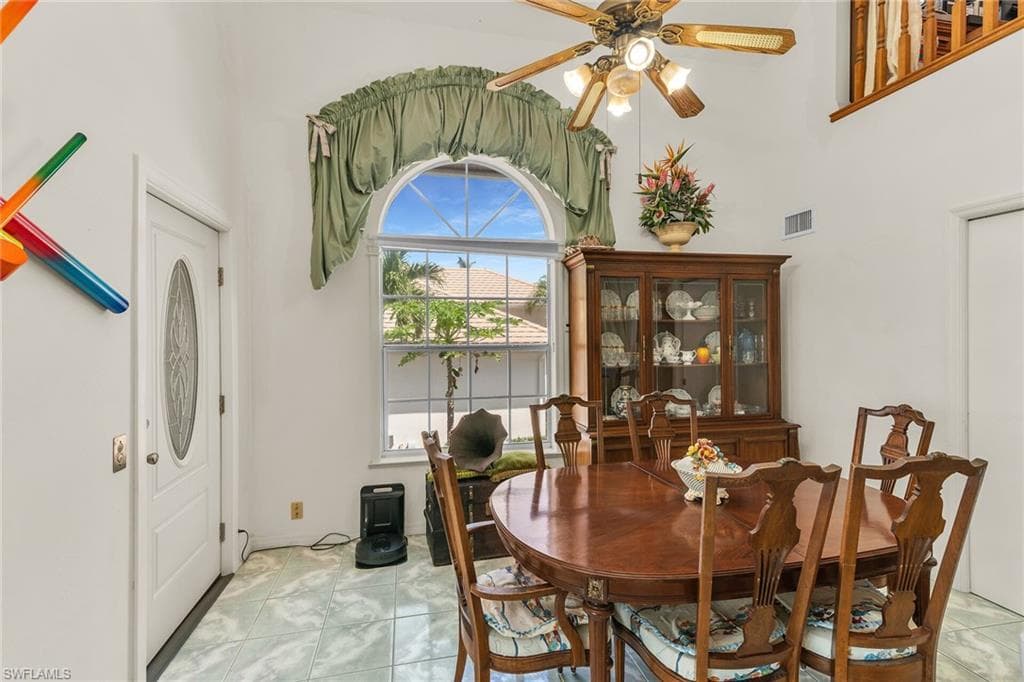 1200 Butterfly Ct, Marco Island, FL 34145-12