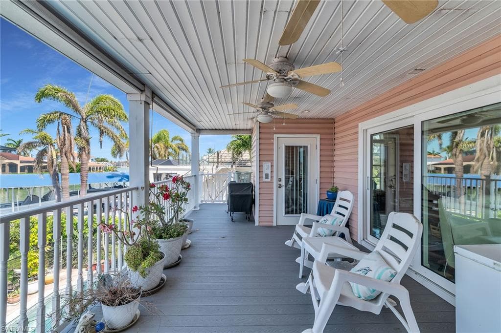 1200 Butterfly Ct, Marco Island, FL 34145-23