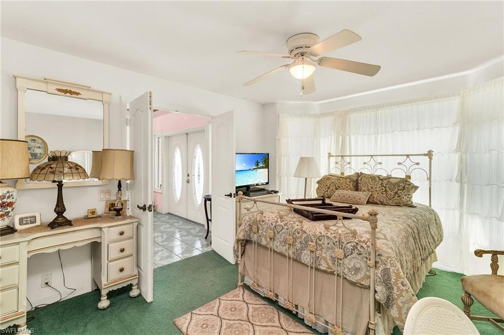 1200 Butterfly Ct, Marco Island, FL 34145-25