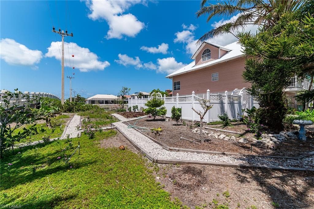 1200 Butterfly Ct, Marco Island, FL 34145-49