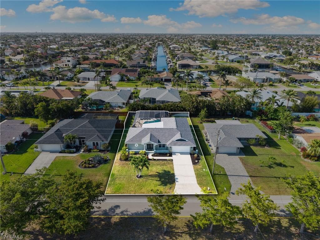 1107 El Dorado Pkwy W, Cape Coral, FL 33914-39