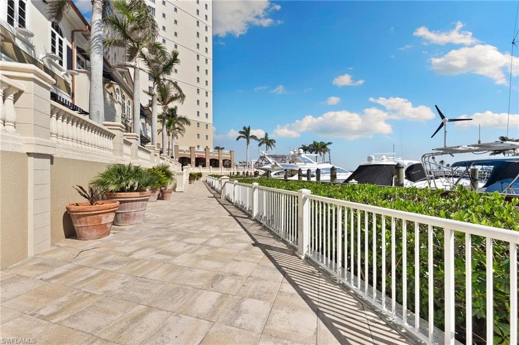 1107 El Dorado Pkwy W, Cape Coral, FL 33914-47