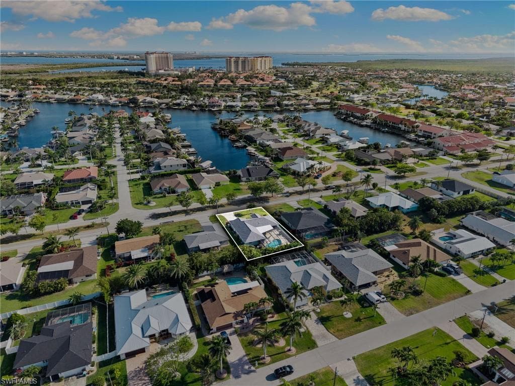 1107 El Dorado Pkwy W, Cape Coral, FL 33914-4