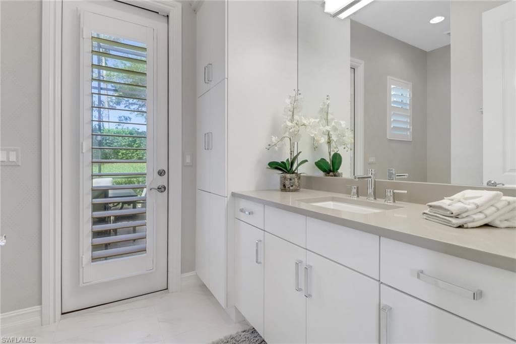 14179 Charthouse Ct, Naples, FL 34114-22