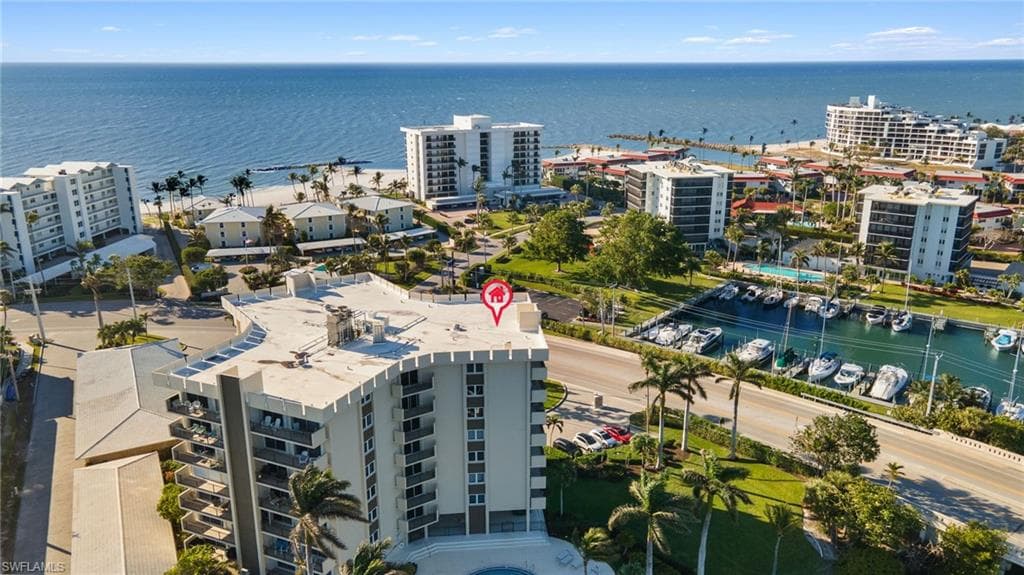 2150 Gulf Shore Blvd N 701, Naples, FL 34103-21