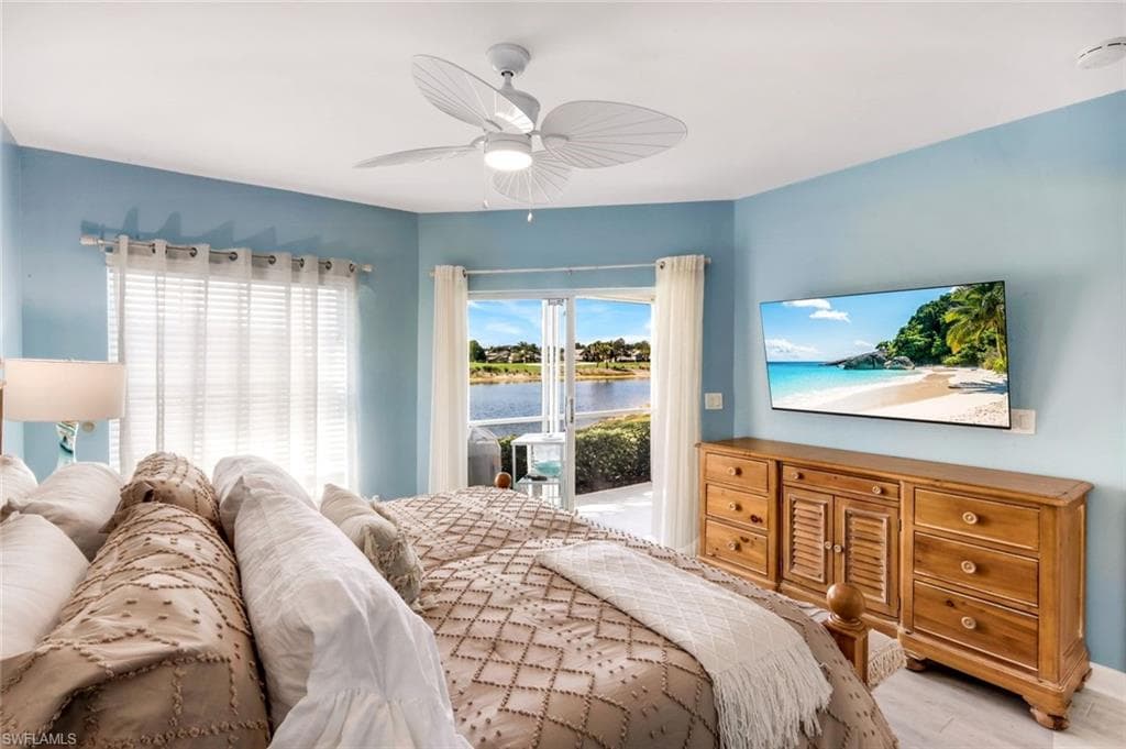 6260 Bellerive Ave 402, Naples, FL 34119-13