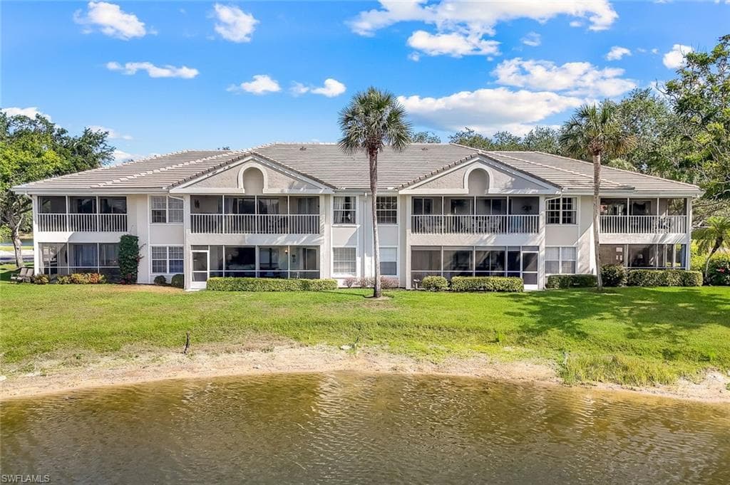 6260 Bellerive Ave 402, Naples, FL 34119-5