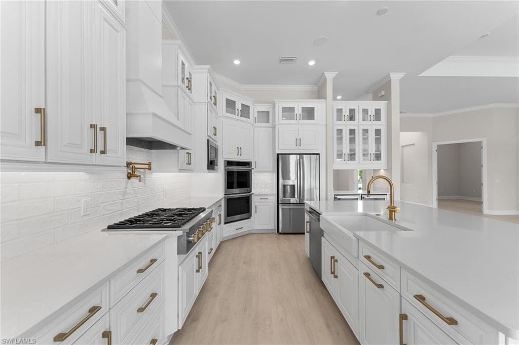 15456 Turin Dr, Naples, FL 34114-9