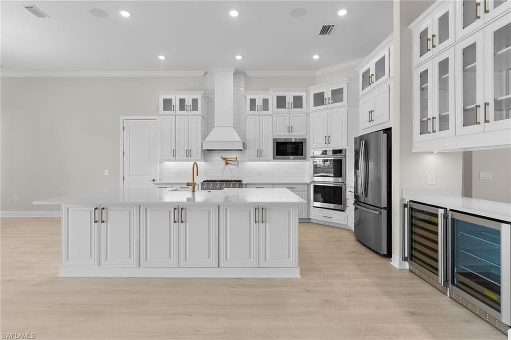 15456 Turin Dr, Naples, FL 34114-11