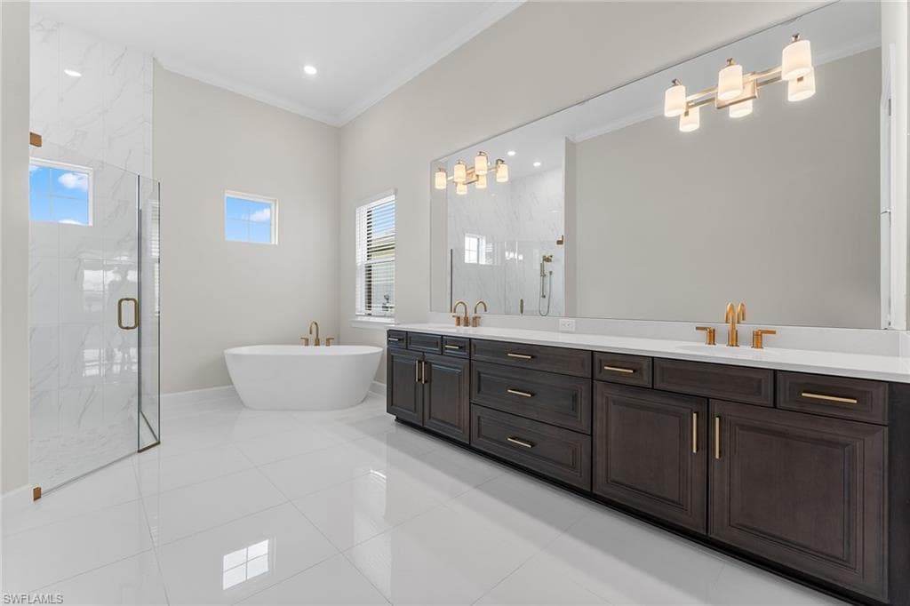 15456 Turin Dr, Naples, FL 34114-18