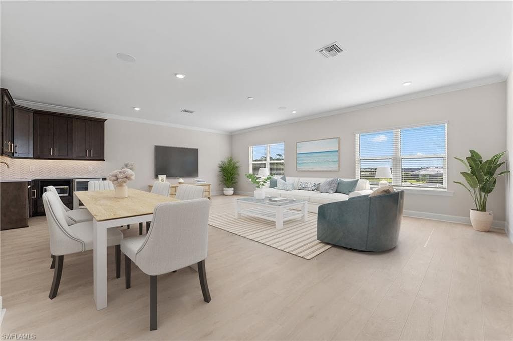 15456 Turin Dr, Naples, FL 34114-28