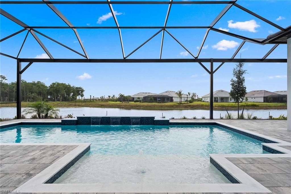 15456 Turin Dr, Naples, FL 34114-37