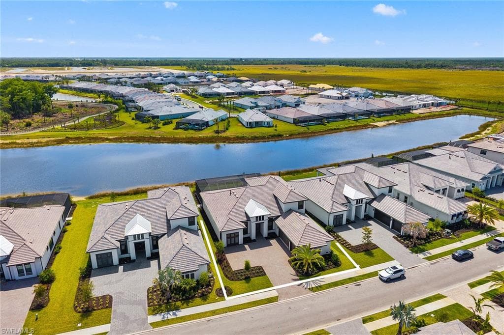 15456 Turin Dr, Naples, FL 34114-48